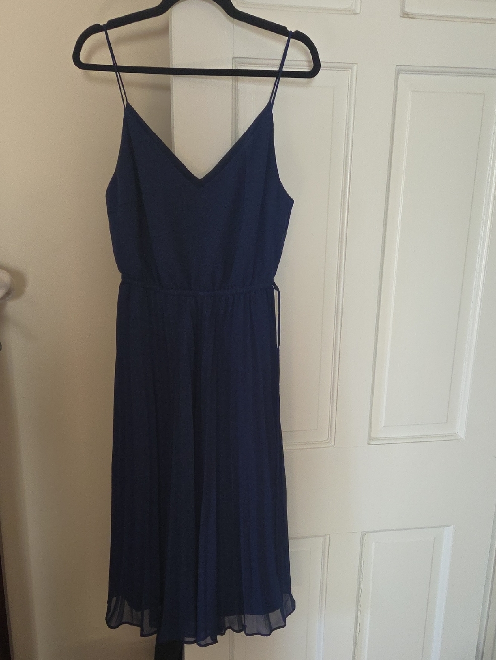 Asos Navy Spaghetti Strap V-Neck Midi Dress In Size US 8